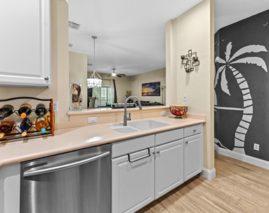 3043 Grandiflora Drive - Photo Thumbnail 18