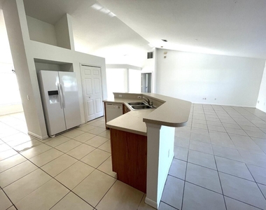 1061 Sw Coleman Avenue - Photo Thumbnail 19
