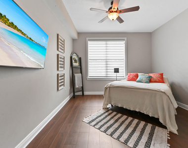 804 E Windward Way - Photo Thumbnail 16