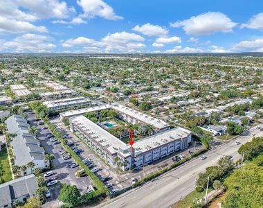 400 Se 10th Street - Photo Thumbnail 26