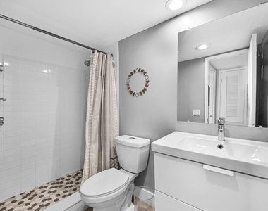 400 Se 10th Street - Photo Thumbnail 9