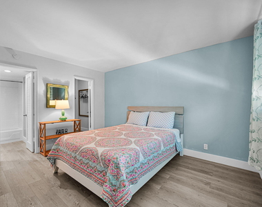 400 Se 10th Street - Photo Thumbnail 11