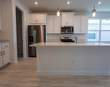 9714 Sw Indra Way - Photo Thumbnail 7