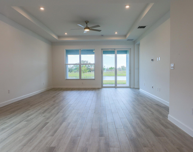 9714 Sw Indra Way - Photo Thumbnail 9