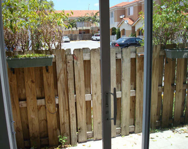 229 E 3rd Street - Photo Thumbnail 2