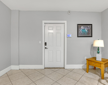 10780 Anderson Lane - Photo Thumbnail 54