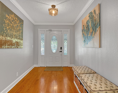 10780 Anderson Lane - Photo Thumbnail 12