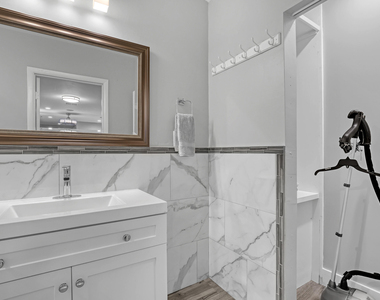 10780 Anderson Lane - Photo Thumbnail 64
