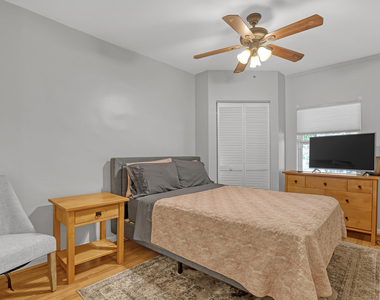 10780 Anderson Lane - Photo Thumbnail 36