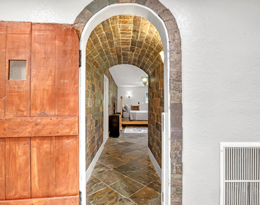 10780 Anderson Lane - Photo Thumbnail 65