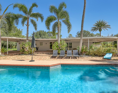 10780 Anderson Lane - Photo Thumbnail 47