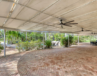 10780 Anderson Lane - Photo Thumbnail 42