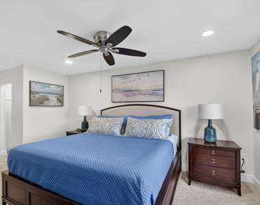 1502 S Lakeside Drive - Photo Thumbnail 16