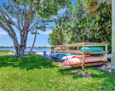 1502 S Lakeside Drive - Photo Thumbnail 27