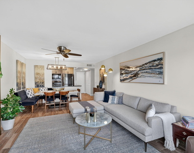 1502 S Lakeside Drive - Photo Thumbnail 11