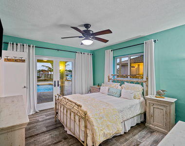 844 East Drive - Photo Thumbnail 27