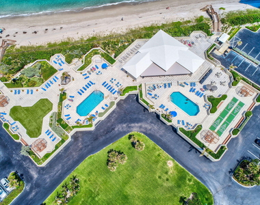 5550 N Ocean Drive - Photo Thumbnail 7