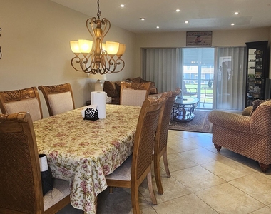 504 Davis Road - Photo Thumbnail 10
