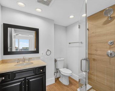 5150 N Ocean Drive - Photo Thumbnail 24