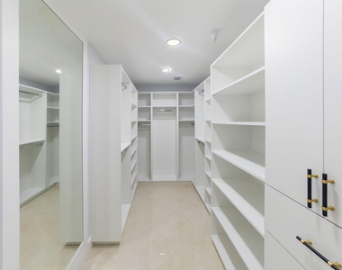 5150 N Ocean Drive - Photo Thumbnail 21
