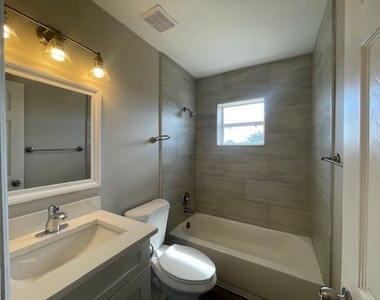 1205 Ave K - Photo Thumbnail 34
