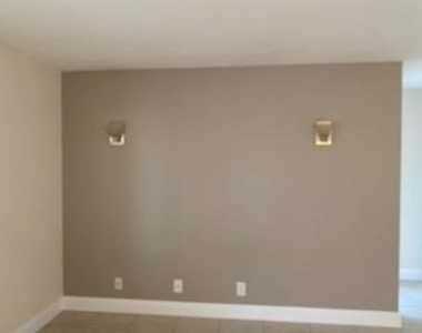 4850 Sable Pine Circle - Photo Thumbnail 4
