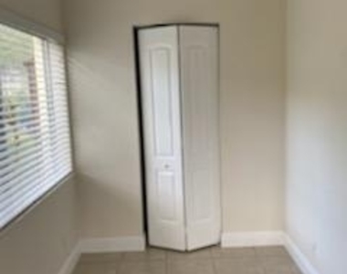 4850 Sable Pine Circle - Photo Thumbnail 16