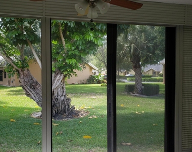 10875 Lake Front Place - Photo Thumbnail 16