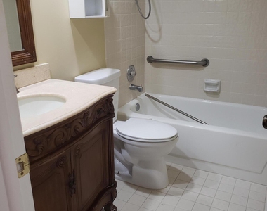 10875 Lake Front Place - Photo Thumbnail 13