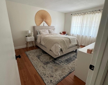 1301 Nw 12th Avenue - Photo Thumbnail 12