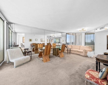 3560 S Ocean Boulevard - Photo Thumbnail 5