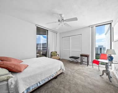 3560 S Ocean Boulevard - Photo Thumbnail 13