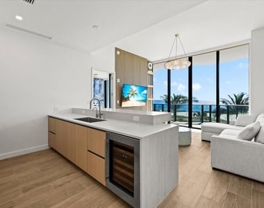 900 N Ocean Boulevard - Photo Thumbnail 10