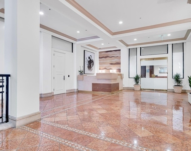 101 N Clematis Street - Photo Thumbnail 35