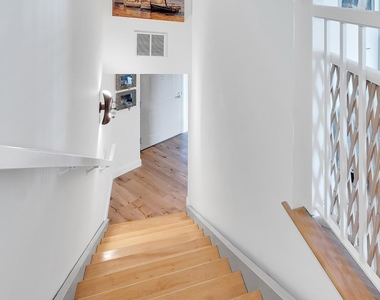 101 N Clematis Street - Photo Thumbnail 15