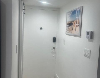 2900 Ne 30th Street - Photo Thumbnail 12