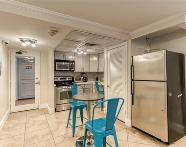 2900 Ne 30th Street - Photo Thumbnail 14