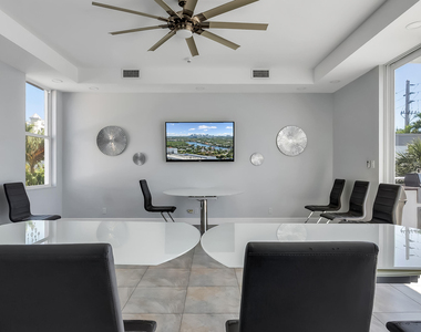 2200 Ne 33rd Avenue - Photo Thumbnail 31