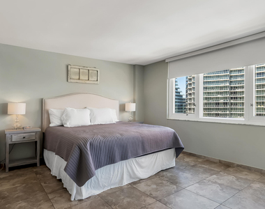 2200 Ne 33rd Avenue - Photo Thumbnail 21