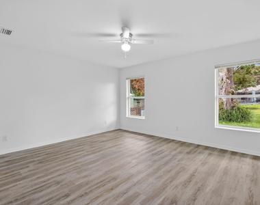 2206 S 34th Street - Photo Thumbnail 32