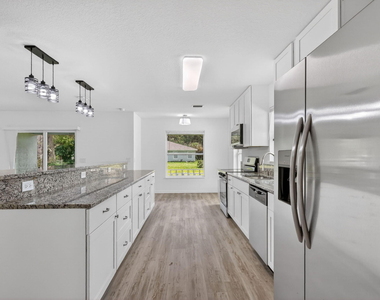 2206 S 34th Street - Photo Thumbnail 21