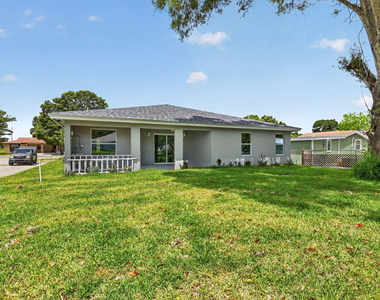 2206 S 34th Street - Photo Thumbnail 39