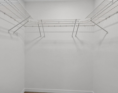 2206 S 34th Street - Photo Thumbnail 36