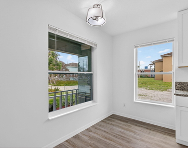 2206 S 34th Street - Photo Thumbnail 15
