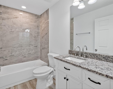 2206 S 34th Street - Photo Thumbnail 26