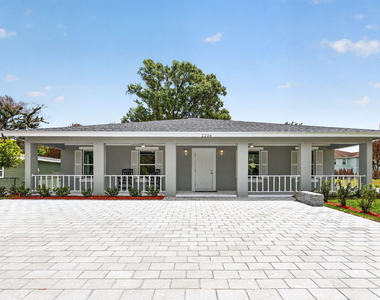 2206 S 34th Street - Photo Thumbnail 1