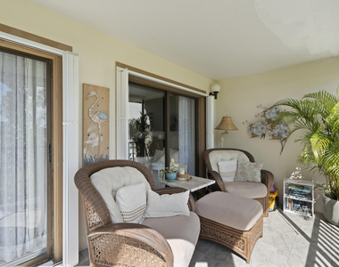 233 Ne Edgewater Drive - Photo Thumbnail 27