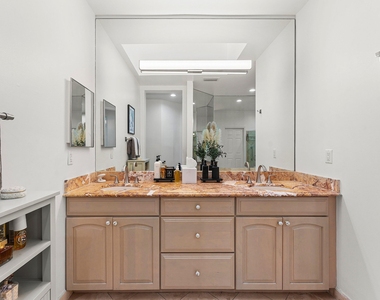 2221 Nw 62nd Drive - Photo Thumbnail 18