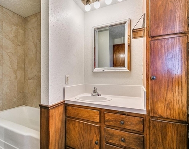 217 Daws Street - Photo Thumbnail 30