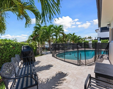 2948 Ne 35th Court - Photo Thumbnail 36